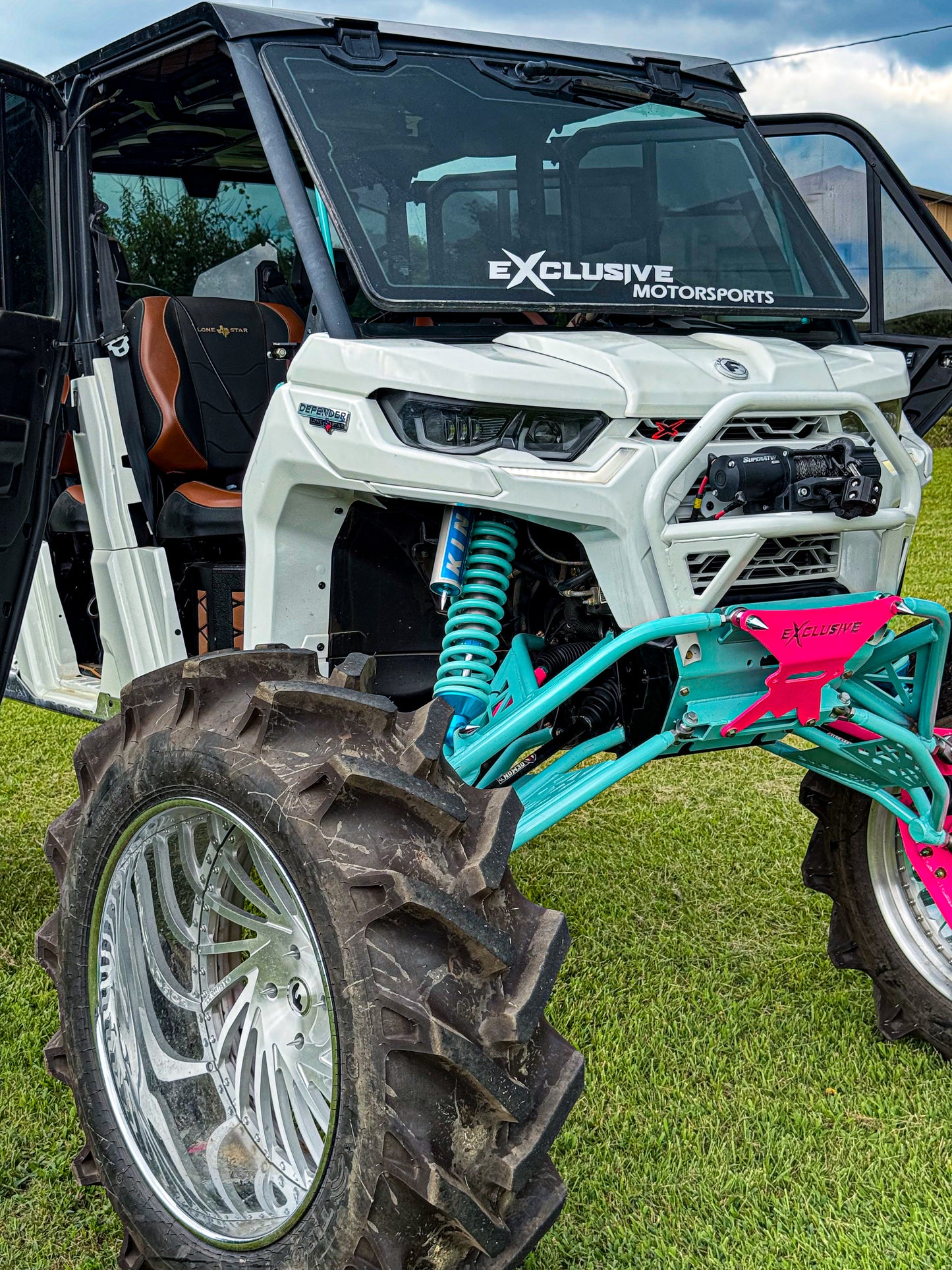 Can-am Defender 8" Big Lift Triple pivot lift kit